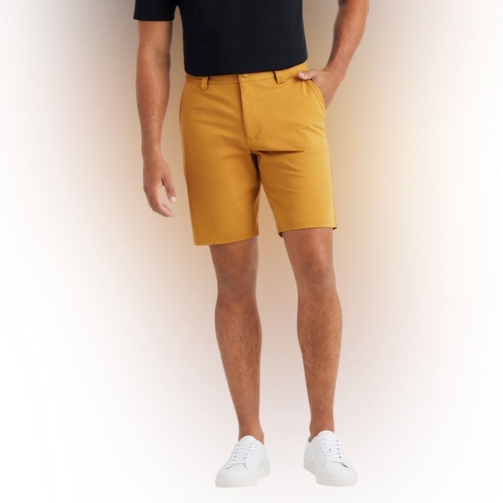 NWT Rhône 9" Commuter® Short Lifestyle With Stretch British Khaki Mustard Gold